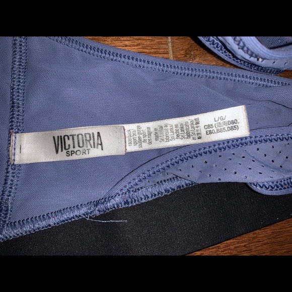 Two Victoria Secret Sports Bras - Picture 6 of 6